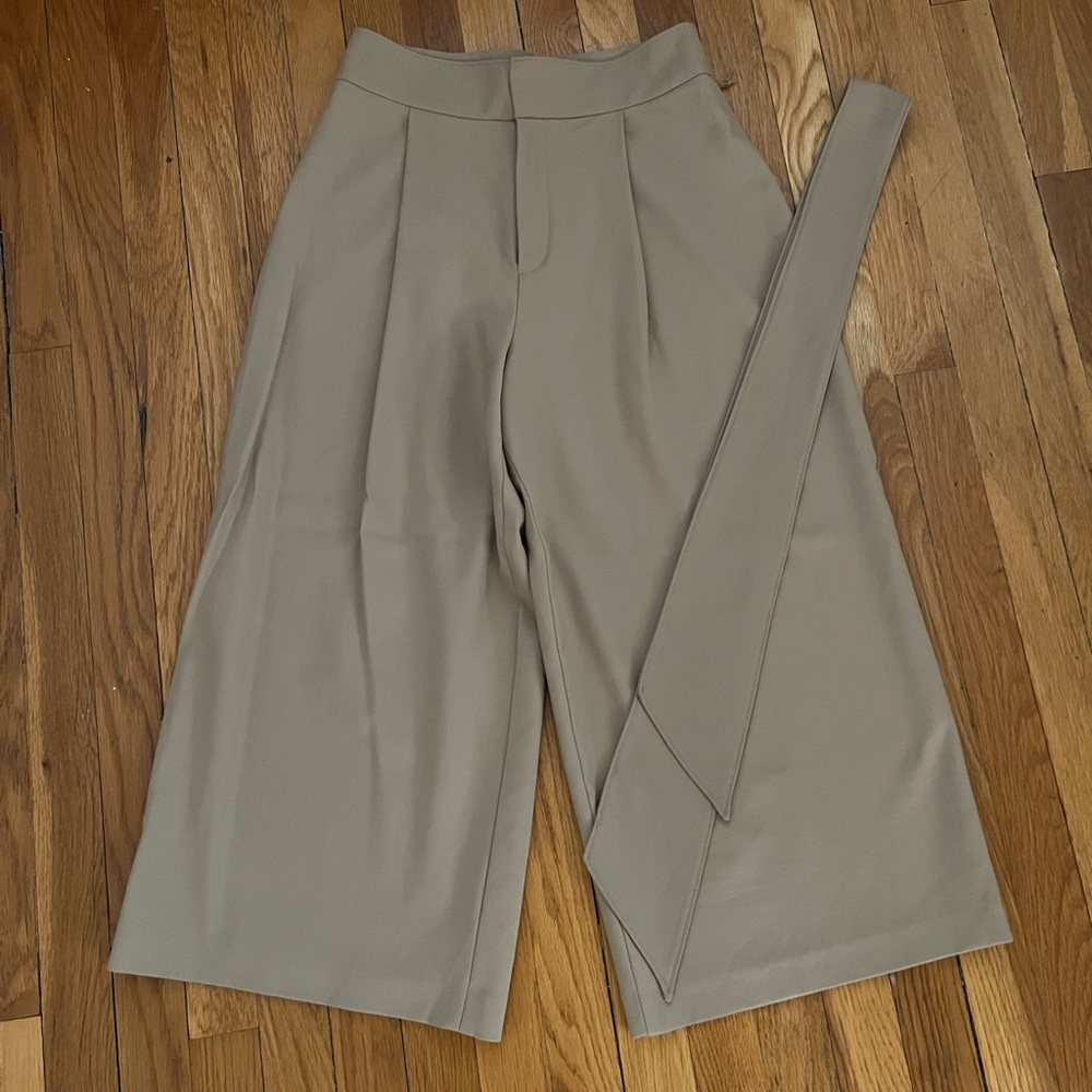 Club Monaco Tan Izabelah High Waist Wide Leg Crop Wool Blend Trousers Sz 4